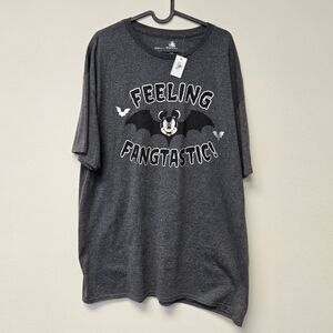 Disney Mickey Mouse Vampire Bat Feeling Fangtastic T-shirt Gray XL
